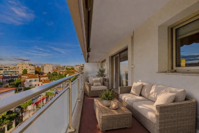 Appartement &agrave; vendre &agrave; JUAN-LES-PINS  - 3 pi&egrave;ces - 70 m&sup2; 