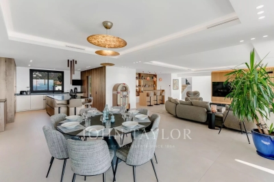 Villa à Roquebrune-sur-Argens &agrave; louer à partir de 13 750 € / semaine, Photo 6