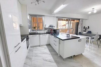 Apartment for sale in MENTON  - 2 rooms - 59 m² 