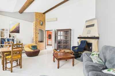 Maison à vendre à AVIGNON  - 6 pièces - 191 m² 