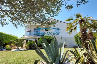 Maison à vendre à VAUX SUR MER  - 5 pièces - 130 m² 