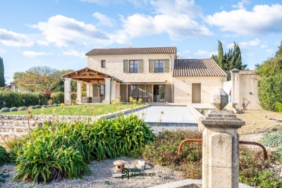 Maison à vendre villa 200 m piscine 4 chambre gard