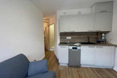 Appartement à louer à ST-MANDRIER-SUR-MER  - 1 pièces - 16 m² 