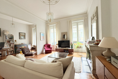 Appartement &agrave; vendre &agrave; BORDEAUX  - 7 pi&egrave;ces - 145 m&sup2; 