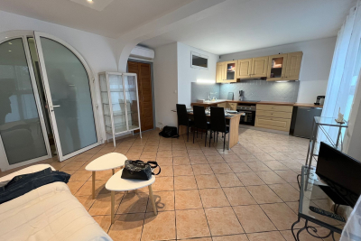Appartement à vendre à SIX-FOURS-LES-PLAGES  - 3 pièces - 59 m² 