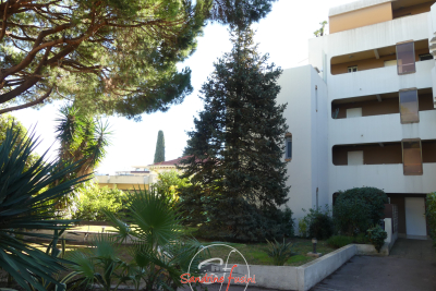 Appartement &agrave; louer &agrave; CAGNES-SUR-MER  - 1 pi&egrave;ces - 25 m&sup2; 