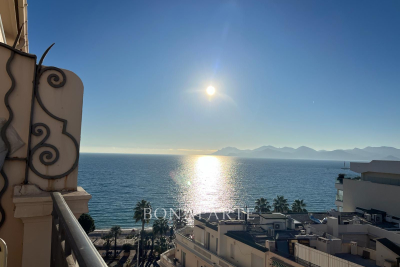 Appartement &agrave; vendre &agrave; CANNES  - 2 pi&egrave;ces - 30 m&sup2; 