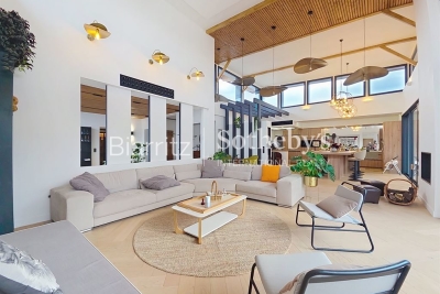 Maison à vendre à ANGLET  - 8 pièces - 435 m² 