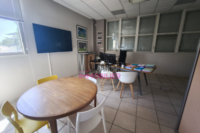 Commerce à vendre à CARPENTRAS   - 475 m² 