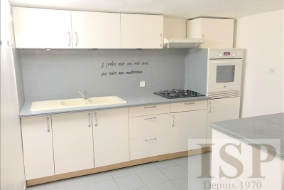 Appartement &agrave; louer &agrave; LES PENNES-MIRABEAU  - 2 pi&egrave;ces - 41 m&sup2; 