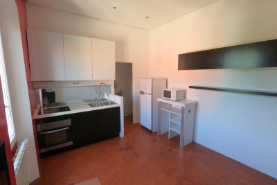 Appartement &agrave; louer &agrave; LES MILLES  - 2 pi&egrave;ces - 25 m&sup2; 