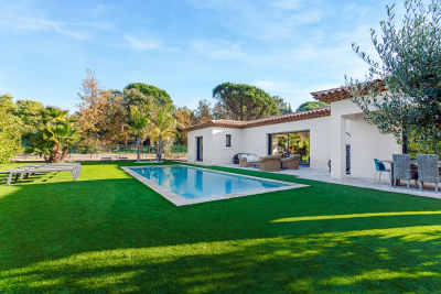 Maison à vendre terrain pied dans l eau var