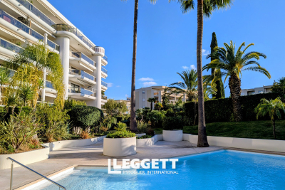 Appartement à vendre à NICE Abbaye de Roseland - 4 pièces - 111 m² 