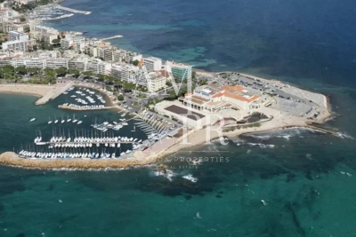 Apartment for sale in CANNES  - 4 rooms - 95 m² 