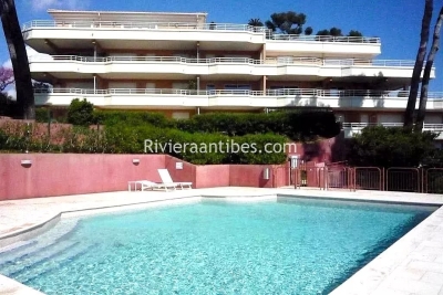 Appartement à vendre à ANTIBES Lagare - 3 pièces - 75 m² 