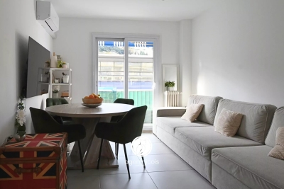 Appartement à vendre à NICE Abbaye de Roseland - 4 pièces - 62 m² 