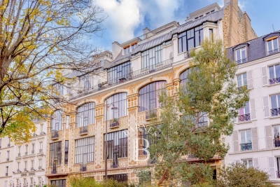 Apartment for sale in PARIS 14EME Saint-Merri 1 - 4 rooms - 109 m² 