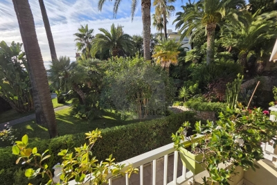 Apartment for sale in MENTON  - 4 rooms - 95 m² 