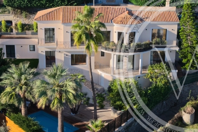 House for sale in ROQUEBRUNE-CAP-MARTIN  - 5 rooms - 240 m² 