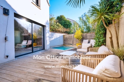Maison à vendre à AIX-EN-PROVENCE  - 6 pièces - 160 m² 