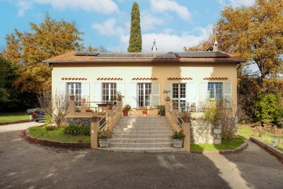 Maison &agrave; vendre &agrave; PEYMEINADE Est - 8 pi&egrave;ces - 209 m&sup2; 