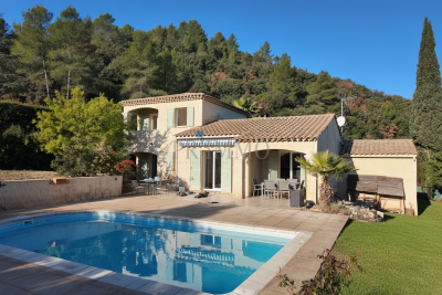 Maison à vendre terrain pied dans l eau var