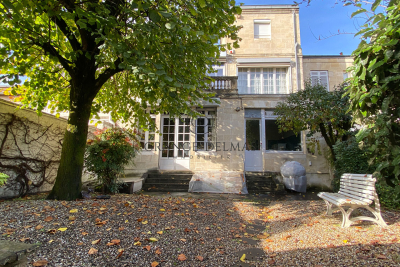 Maison &agrave; vendre &agrave; BORDEAUX  - 9 pi&egrave;ces - 373 m&sup2; 