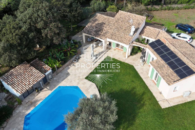 Maison &agrave; vendre &agrave; LA CRAU  - 6 pi&egrave;ces - 140 m&sup2; 