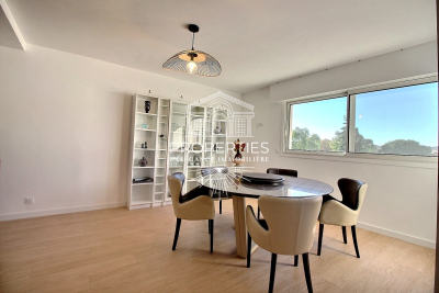 Appartement &agrave; vendre &agrave; LE LAVANDOU  - 3 pi&egrave;ces - 77 m&sup2; 