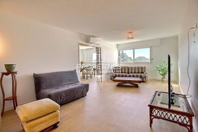 Appartement &agrave; vendre &agrave; LE LAVANDOU  - 3 pi&egrave;ces - 77 m&sup2; 