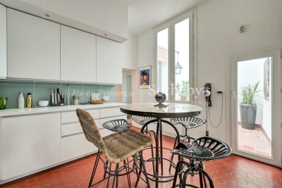Appartement &agrave; vendre &agrave; AIX-EN-PROVENCE  - 3 pi&egrave;ces - 81 m&sup2; 