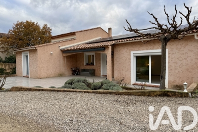 Maison à vendre terrain pied dans l eau var