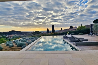 Maison à vendre à ANTIBES Lagare  - 480 m² 