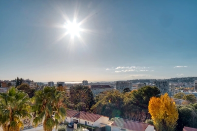 Appartement à vendre à NICE Abbaye de Roseland - 4 pièces - 84 m² 