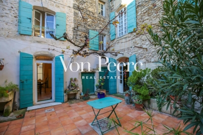 Maison &agrave; vendre &agrave; EYRAGUES   - 220 m&sup2; 