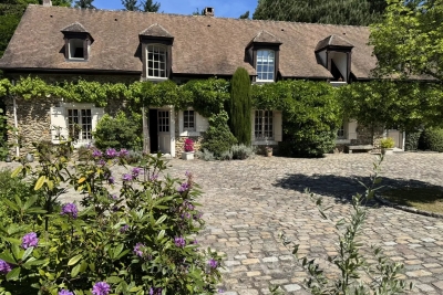 Maison &agrave; vendre &agrave; MONTFORT L'AMAURY  - 6 pi&egrave;ces - 200 m&sup2; 