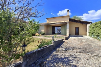 Maison &agrave; vendre &agrave; immobilier BARJAC  - 5 pi&egrave;ces - 112 m&sup2; 
