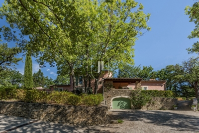 Maison &agrave; vendre &agrave; BONNIEUX  - 5 pi&egrave;ces - 340 m&sup2; 