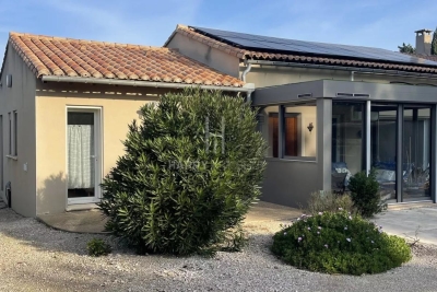 Maison &agrave; vendre &agrave; ST-RÉMY-DE-PROVENCE Vaufreges-Leon Lachamp - 5 pi&egrave;ces - 100 m&sup2; 