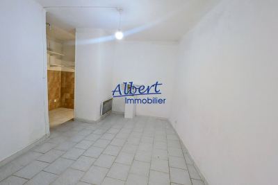 Appartement à louer à OLLIOULES  - 1 pièces - 21 m² 