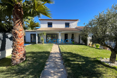 Maison à vendre terrain pied dans l eau var
