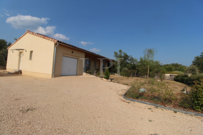 Maison &agrave; vendre &agrave; ST-SATURNIN-LÈS-APT  - 4 pi&egrave;ces - 107 m&sup2; 