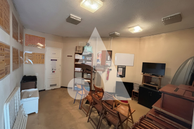 Commerce à louer à TOULON  - 2 pièces - 28 m² 
