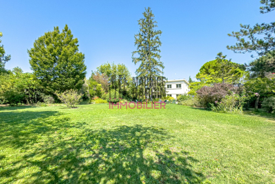 Maison &agrave; vendre &agrave; AVIGNON  - 6 pi&egrave;ces - 195 m&sup2; 