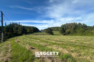 terrain &agrave; vendre &agrave; PUY L EVEQUE    