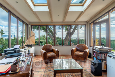 Maison &agrave; vendre &agrave; CAVALAIRE-SUR-MER  - 5 pi&egrave;ces - 180 m&sup2; 