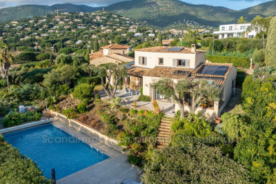 Maison &agrave; vendre vue mer terrasse cavalaire sur mer 