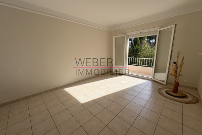 Appartement &agrave; vendre &agrave; SIX-FOURS-LES-PLAGES  - 2 pi&egrave;ces - 50 m&sup2; 