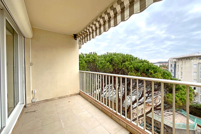 Appartement &agrave; vendre &agrave; ST-RAPHAËL  - 2 pi&egrave;ces - 70 m&sup2; 