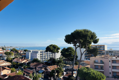 Appartement &agrave; vendre &agrave; CAGNES-SUR-MER Le Cros de Cagnes - 5 pi&egrave;ces - 102 m&sup2; 